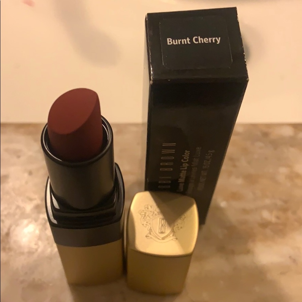 Bobbi Brown lipstick